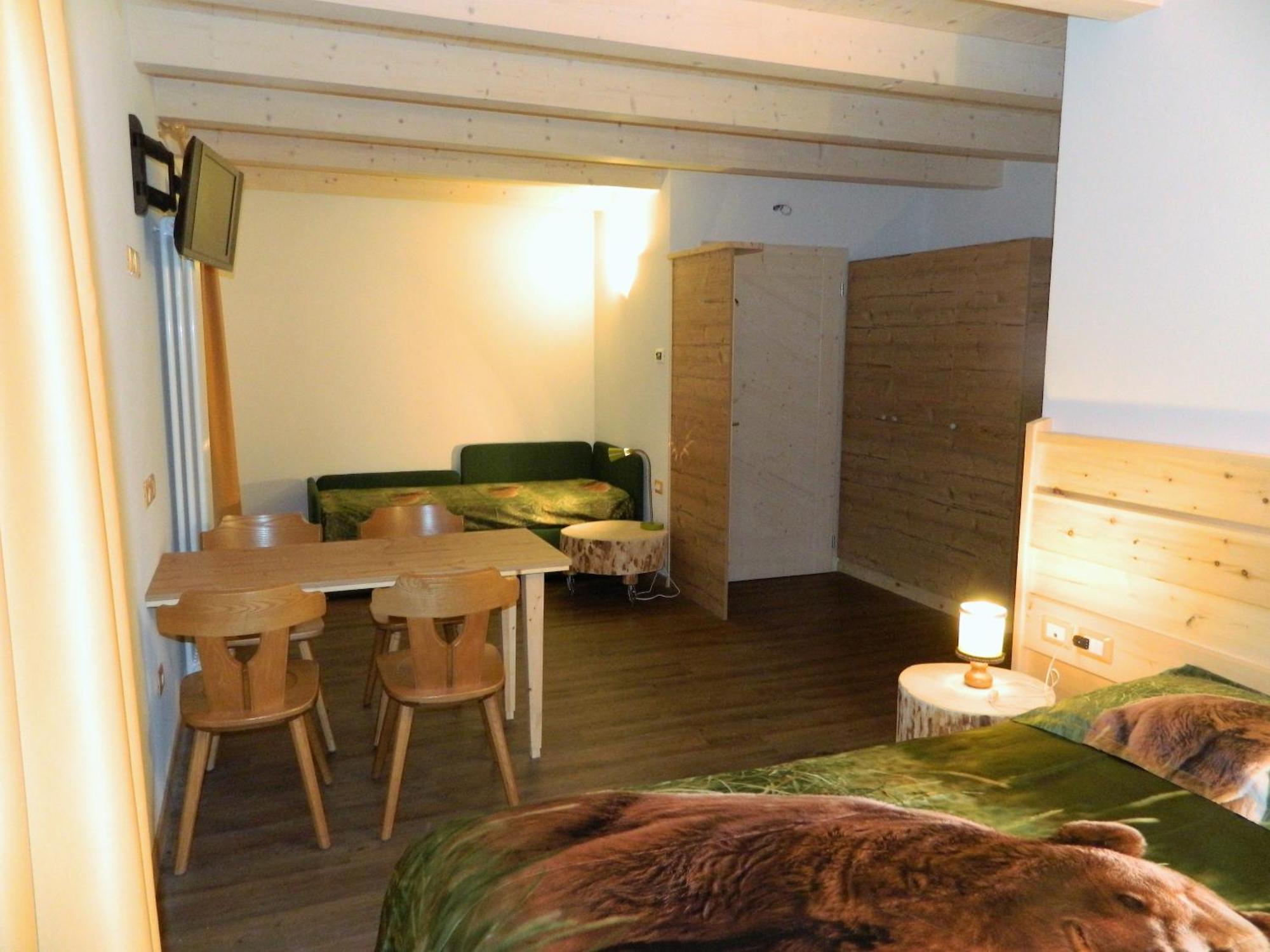 Hotel Ganzaie Daiano Exteriör bild