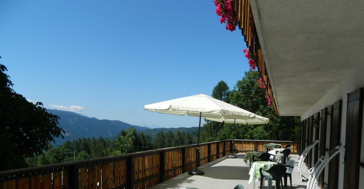 Hotel Ganzaie Daiano Exteriör bild
